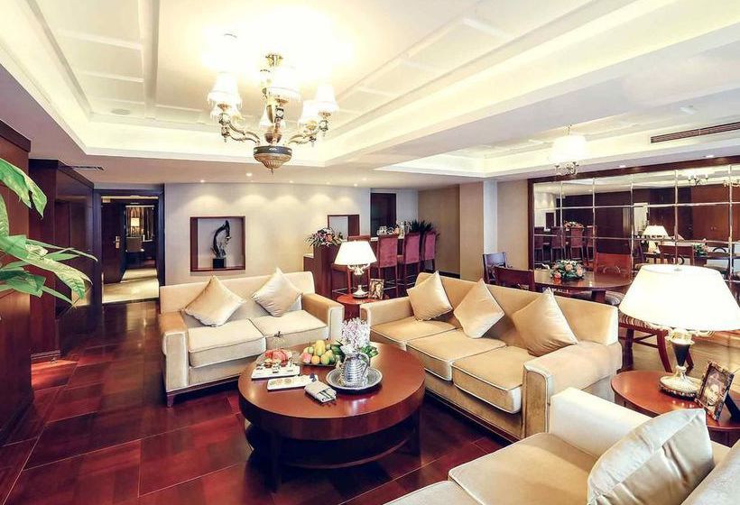 Отель Mercure Chengdu North