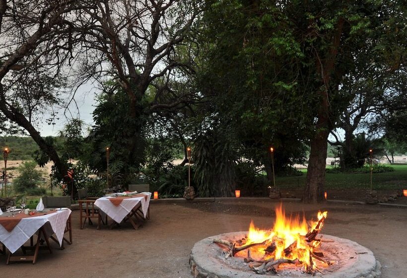 酒店 Mjejane River Lodge