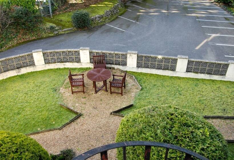 فندق New Westcliff