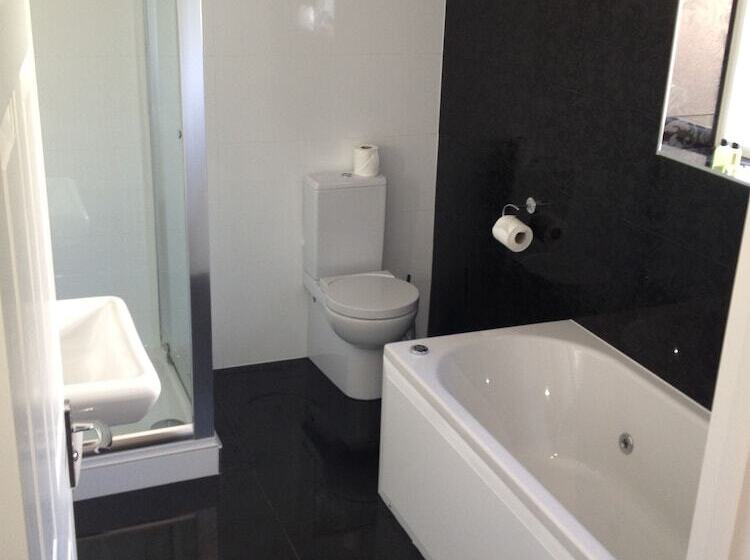 فندق New Westcliff