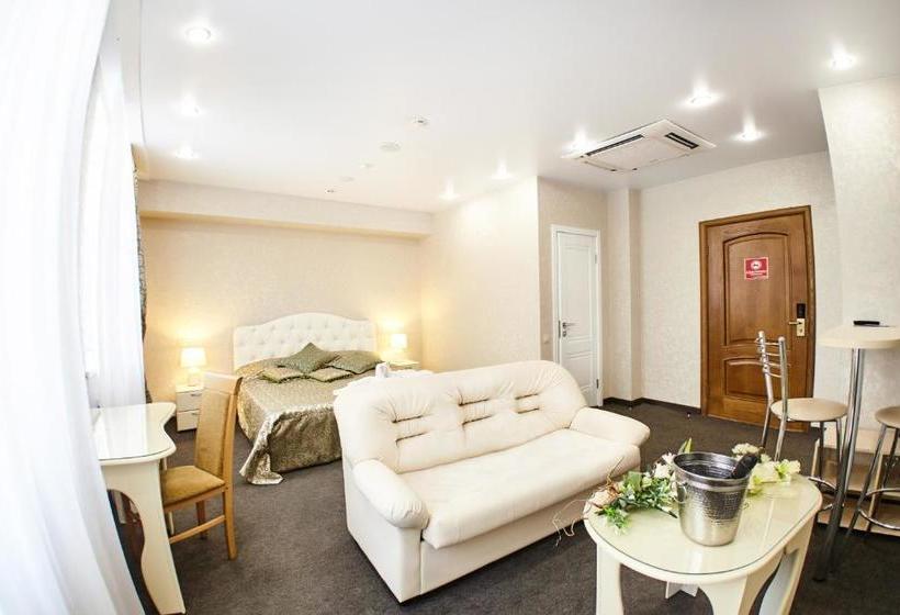 酒店 Osobnyak Na Teatralnoy