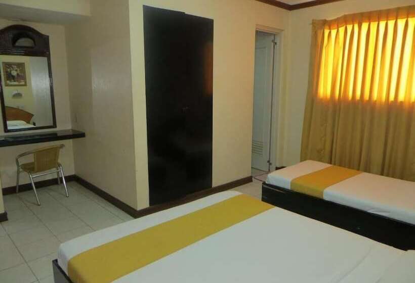 هتل Paragon Suites