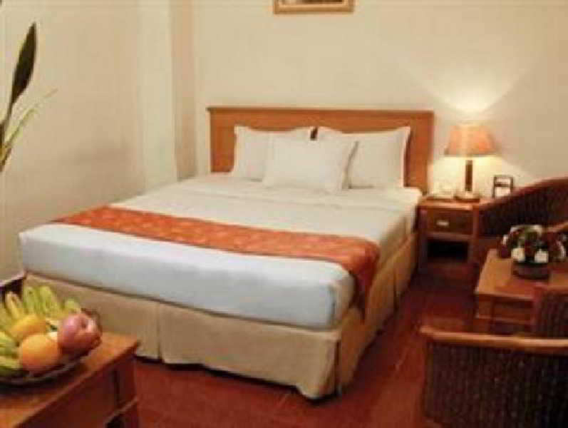 호텔 Pardede Internasional