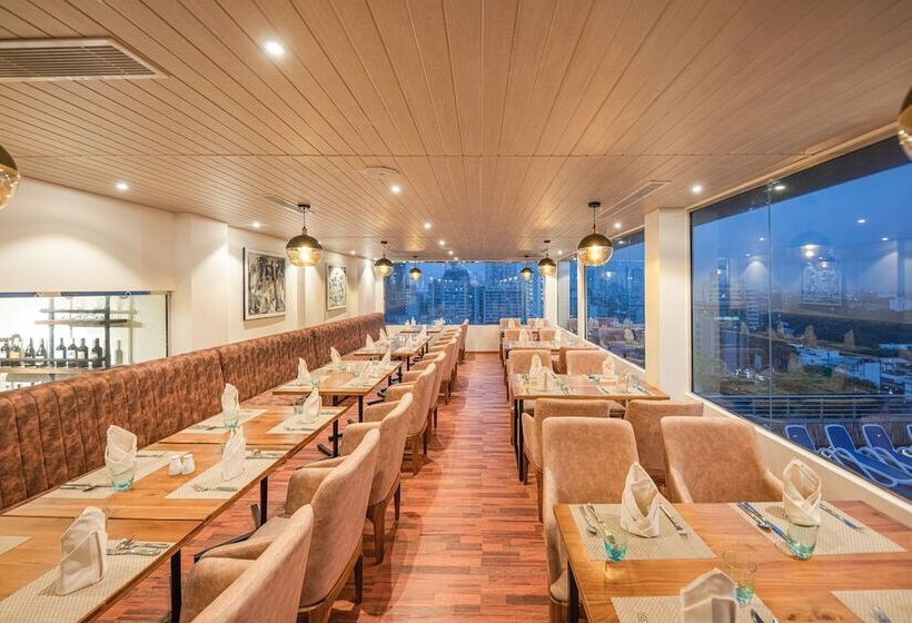 호텔 Pearl Grand By Rathna