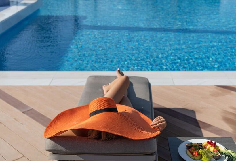 בית מלון כפרי Pomegranate Wellness Spa