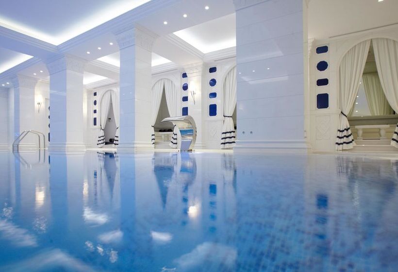 בית מלון כפרי Pomegranate Wellness Spa