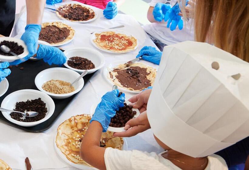 בית מלון כפרי Pomegranate Wellness Spa