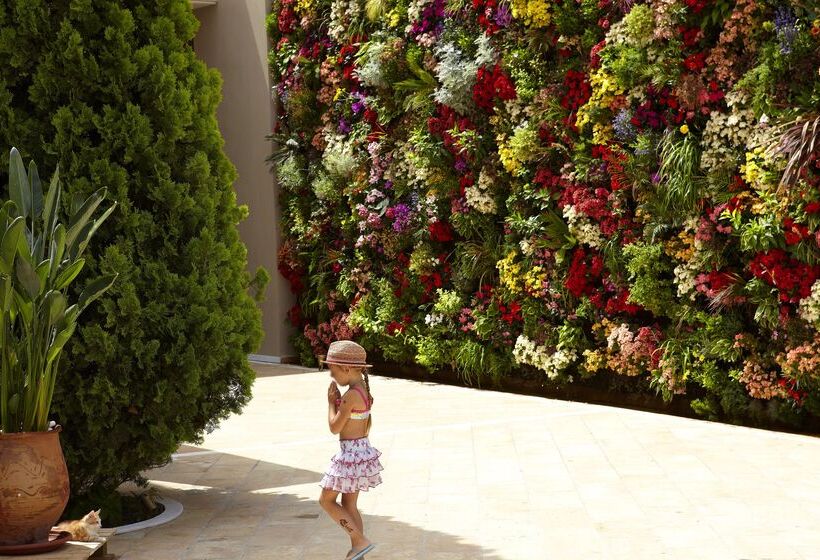 בית מלון כפרי Pomegranate Wellness Spa