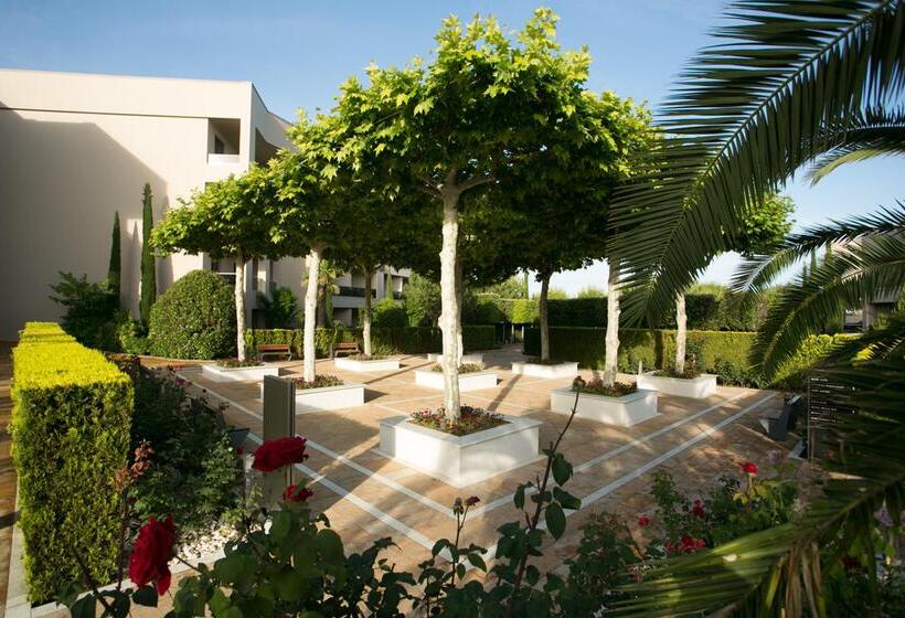 בית מלון כפרי Pomegranate Wellness Spa