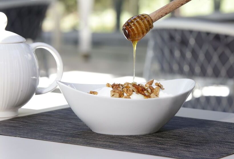 בית מלון כפרי Pomegranate Wellness Spa