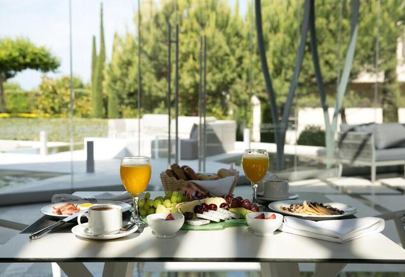 בית מלון כפרי Pomegranate Wellness Spa