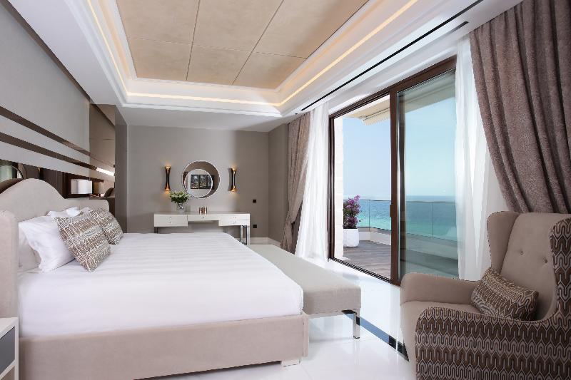 בית מלון כפרי Pomegranate Wellness Spa