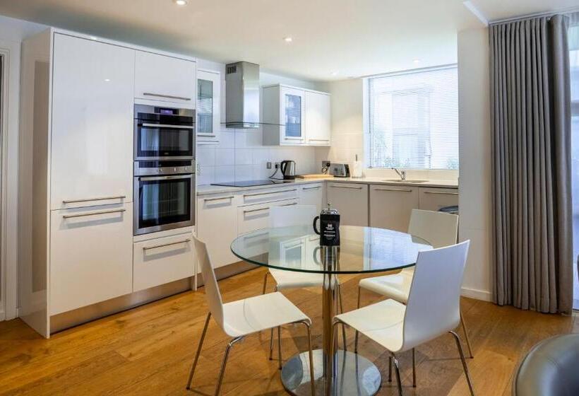 هتل Portavadie Loch Fyne Scotland