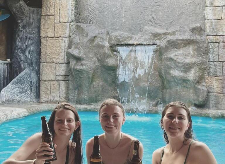 فندق Poshtel Arenal