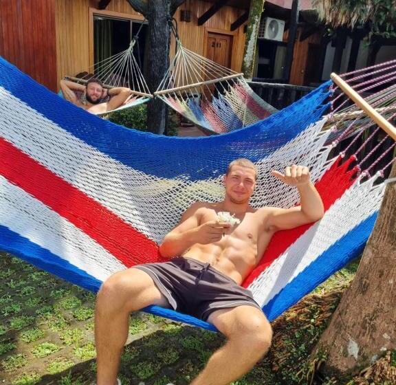 فندق Poshtel Arenal