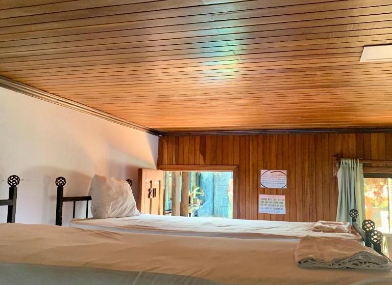 فندق Poshtel Arenal