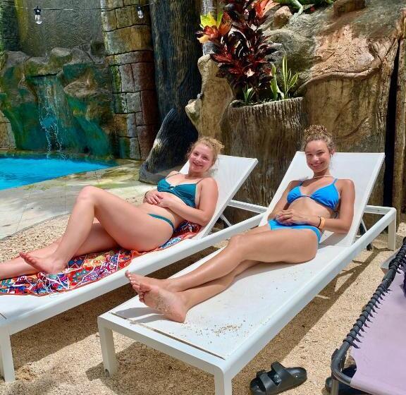 فندق Poshtel Arenal