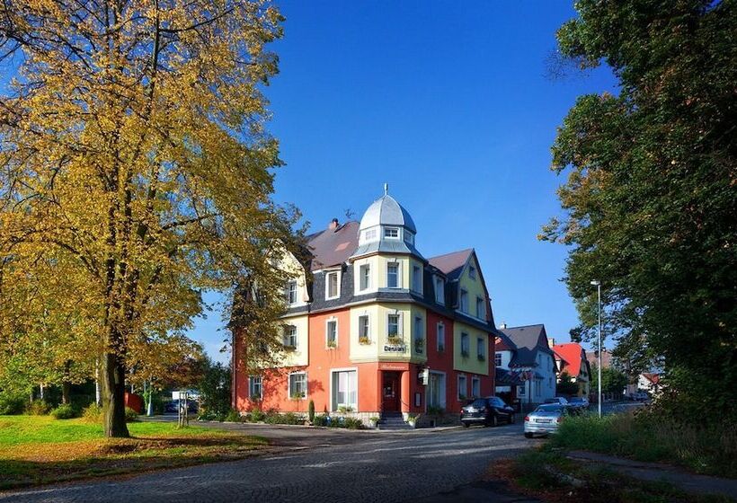 هتل Pytloun Design Self Checkin