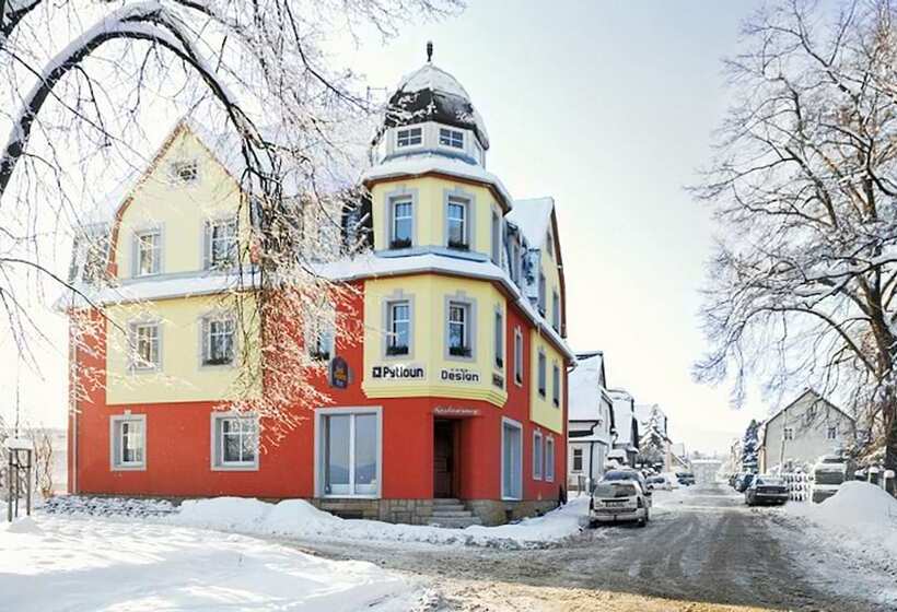 هتل Pytloun Design Self Checkin