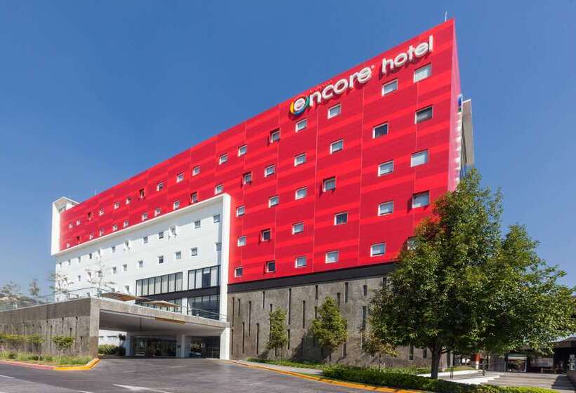 ホテル Ramada Encore By Wyndham Guadalajara Sur