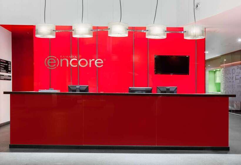 ホテル Ramada Encore By Wyndham Guadalajara Sur