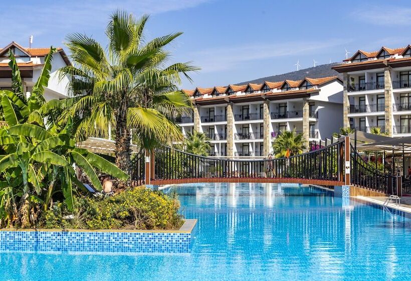 هتل Ramada Resort By Wyndham Akbuk  All Inclusive