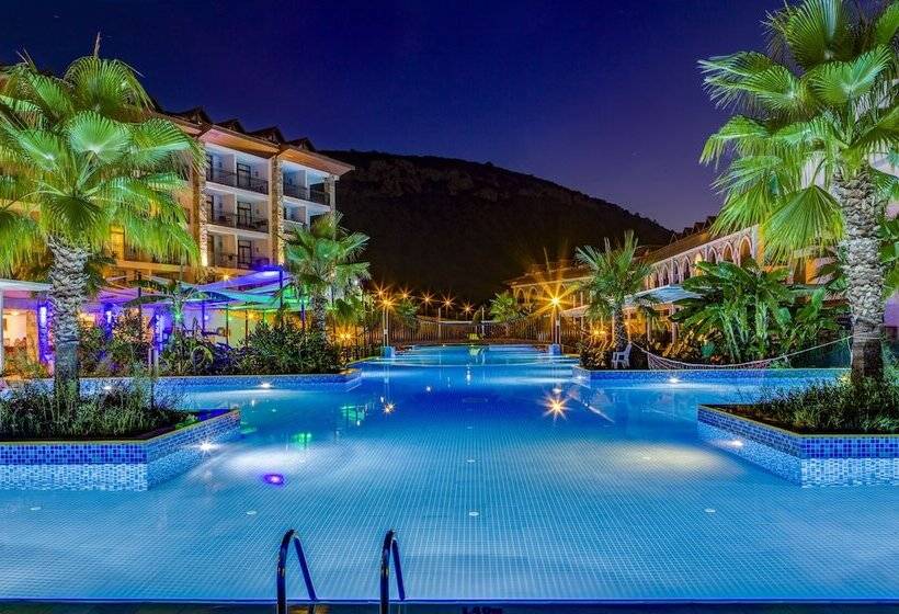 酒店 Ramada Resort By Wyndham Akbuk  All Inclusive