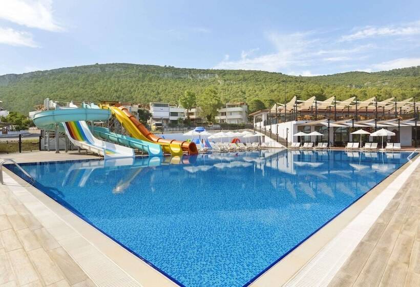 酒店 Ramada Resort By Wyndham Akbuk  All Inclusive