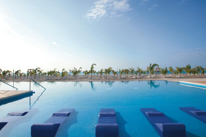 Hotel Riu Playa Blanca - All Inclusive