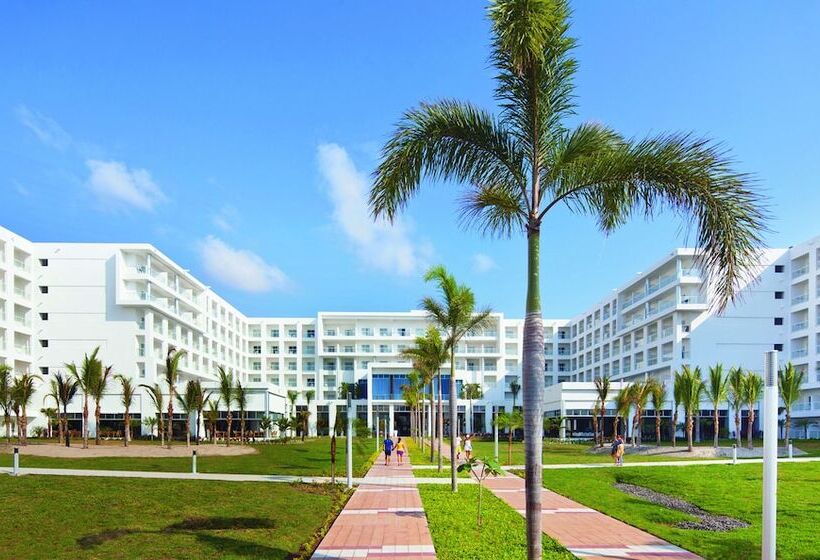 Hotel Riu Playa Blanca - All Inclusive