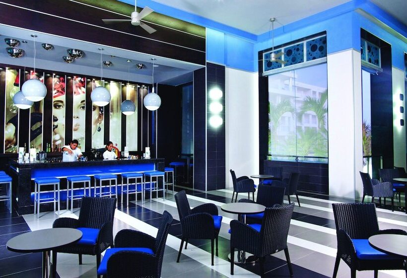 Hotel Riu Playa Blanca - All Inclusive