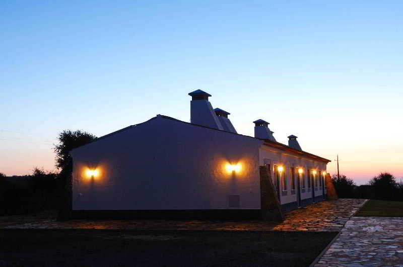 فندق ريفى Monte Da Galrixa