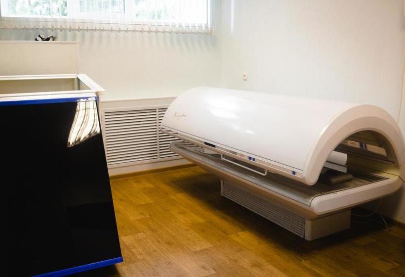 هتل Sanatory Akron