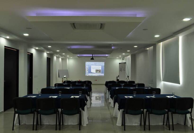 هتل Santa Marta Real