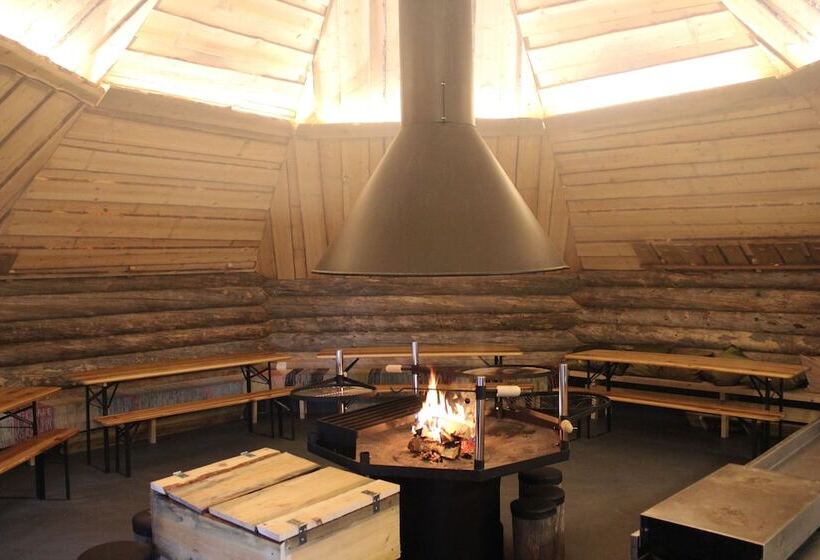 בית מלון כפרי Santasport Resort