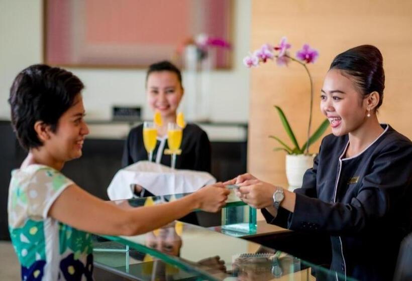 Sintesa Peninsula Hotel Palembang