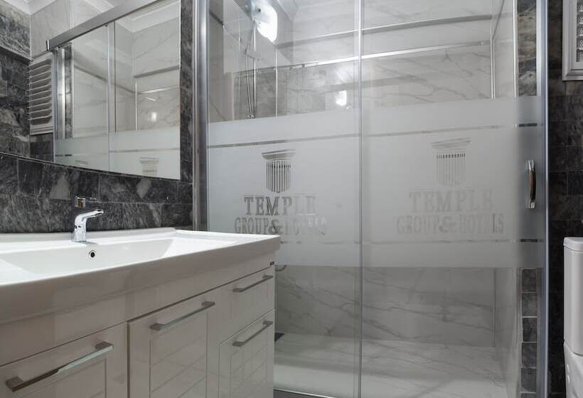 בית מלון כפרי Temple Beach