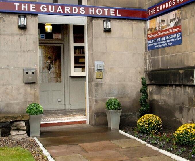 ホテル The Guards