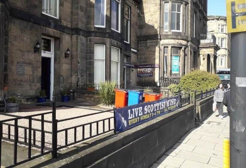 ホテル The Guards