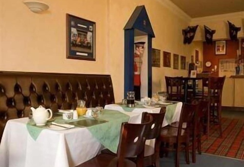 ホテル The Guards