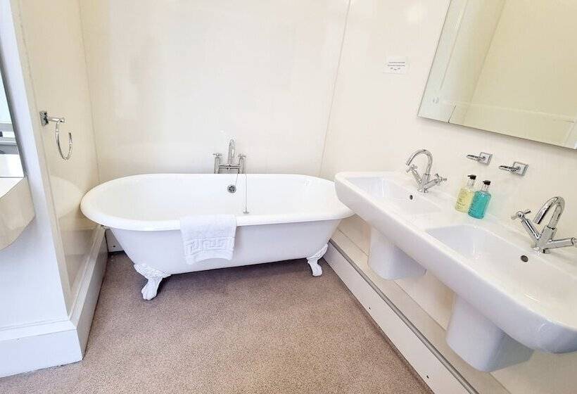 ホテル The Guards