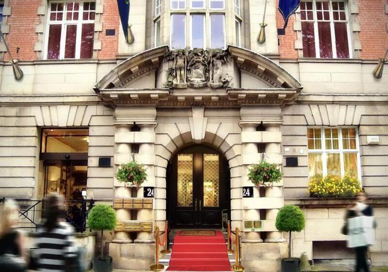 酒店 The Richmond Apart