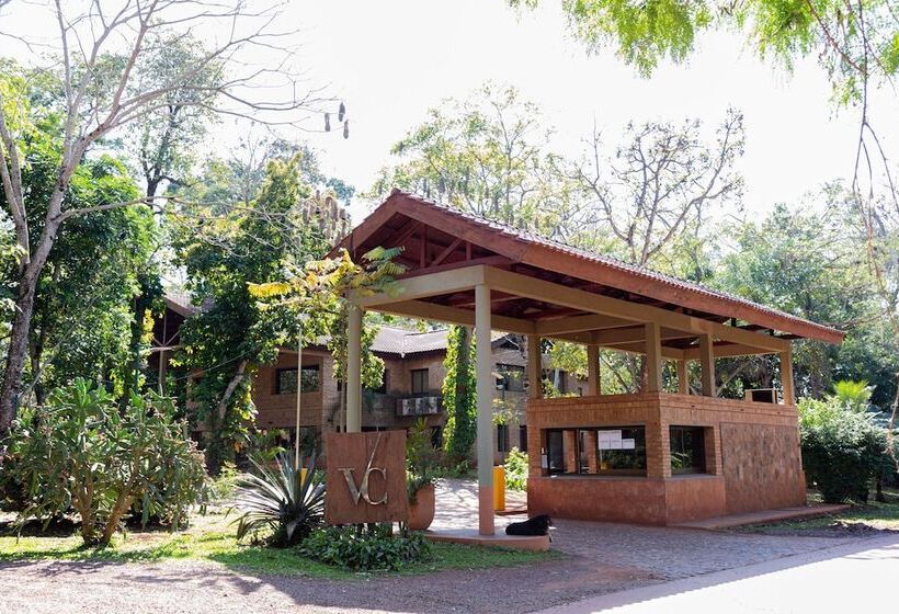 Отель Village Cataratas