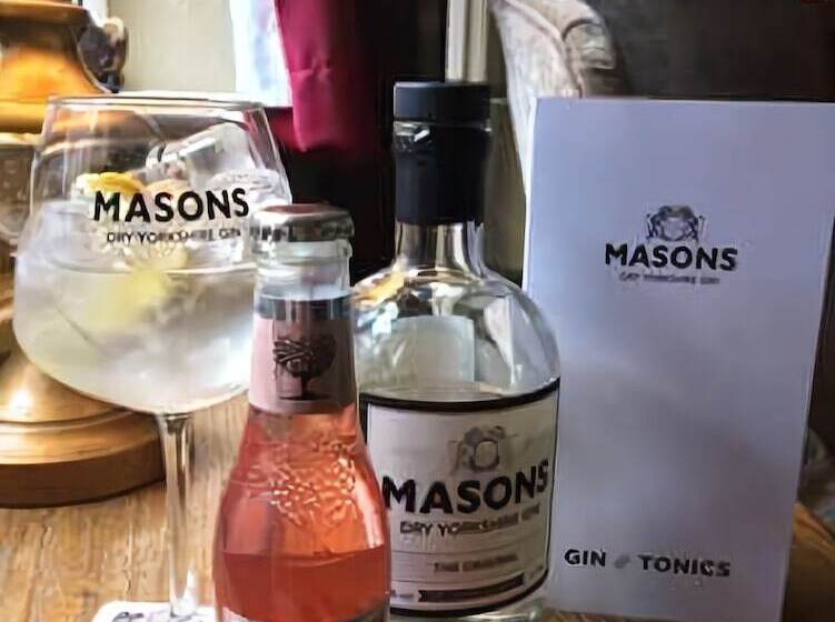 酒店 Wheatlands Lodge