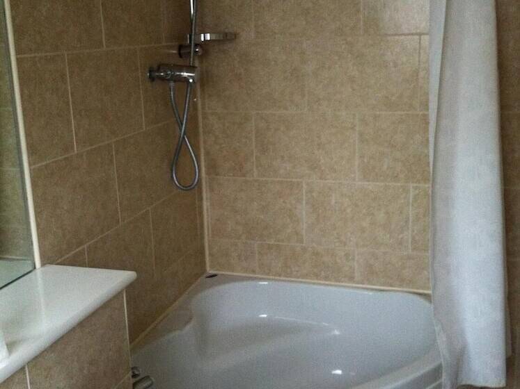 酒店 Wheatlands Lodge