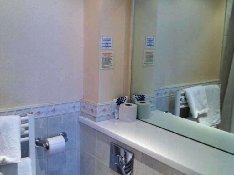 酒店 Wheatlands Lodge