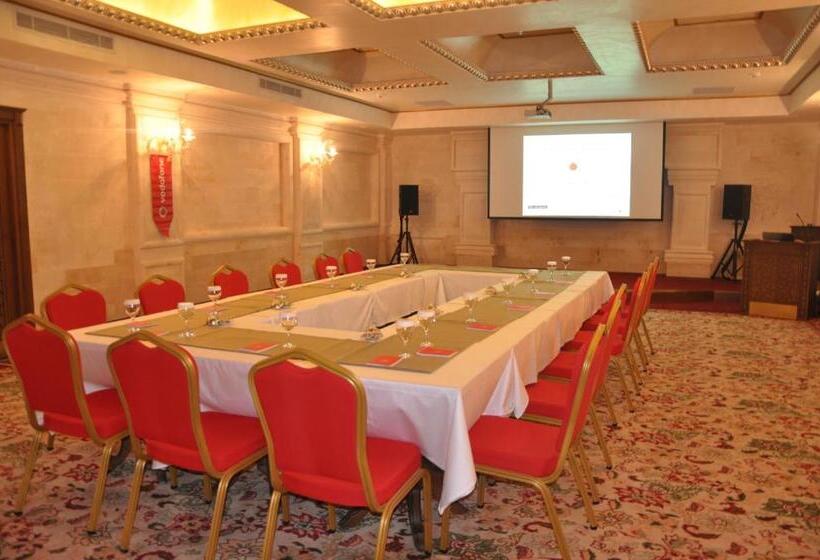 Izala Hotel Boutique Class