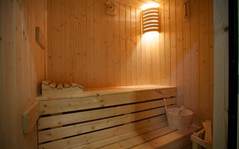 ホテル Luna  Zombo