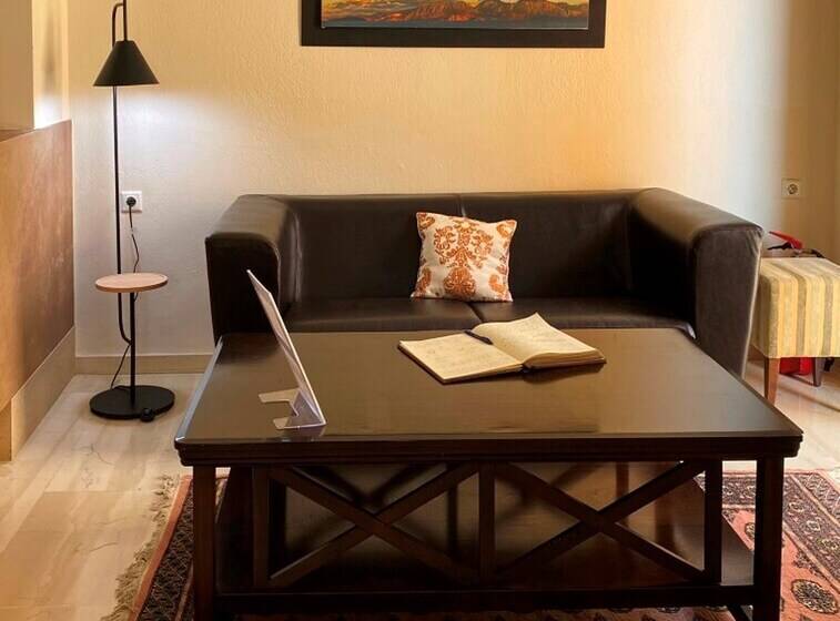 Palazzo Arhontiko Apartments