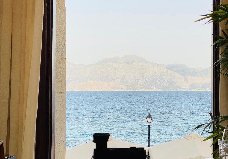 Palazzo Arhontiko Apartments